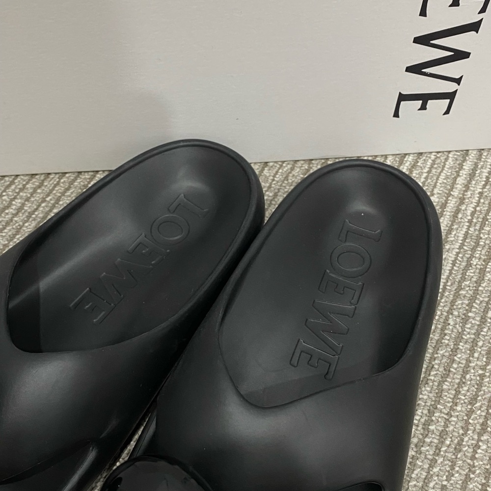 Loewe Women Black Sandals - Picture 5 of 5